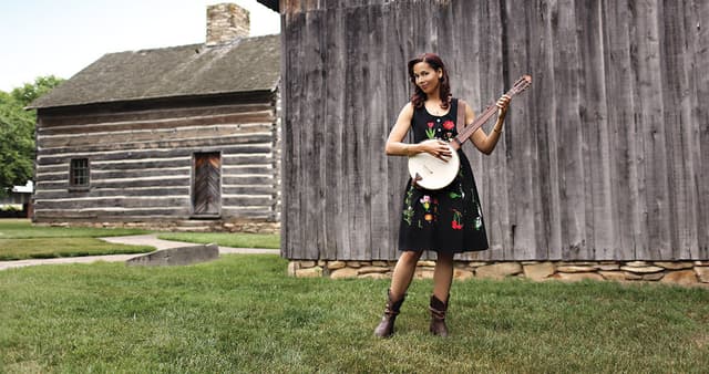 Wayfaring Stranger from Rhiannon Giddens